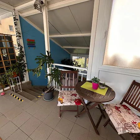 Hostel Sol Garden - With A Soul