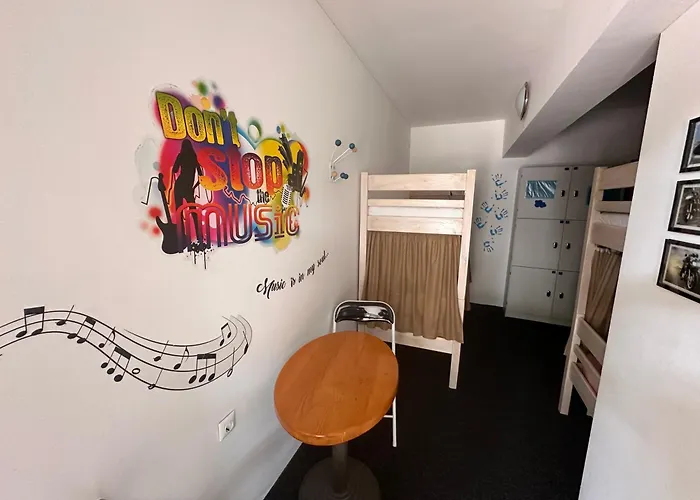 אכסניה Sol Garden - With A Soul *