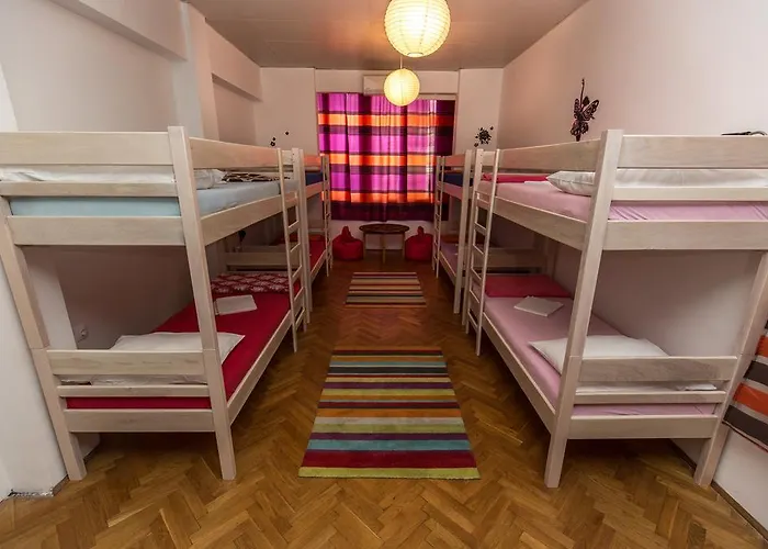 Hostel Sol Garden - With A Soul *