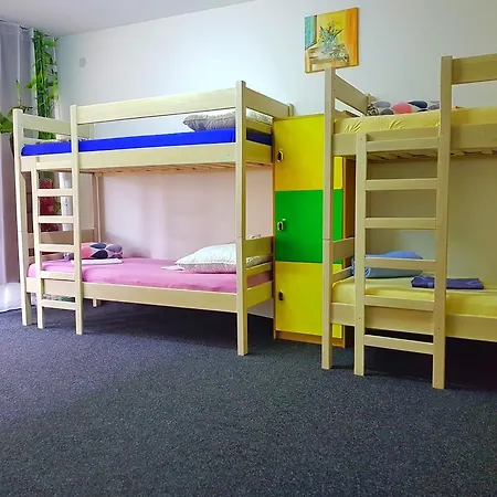 Crazy House Hostel *