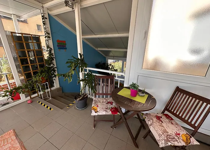 Hostel Sol Garden - With A Soul