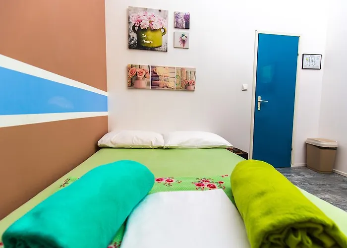 Hostel Sol Garden - With A Soul *