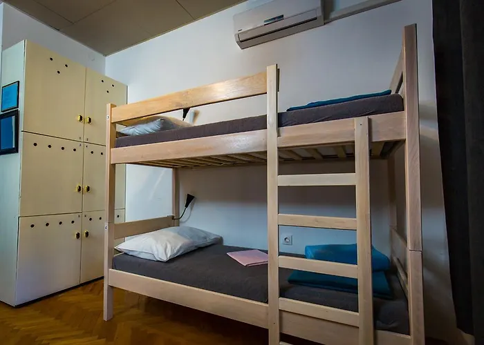 Hostel Sol Garden - With A Soul *