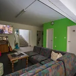 Hostel Sol Garden - With A Soul